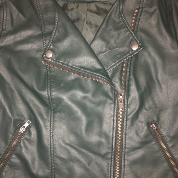 Forever 21 Green pleather Jacket - Picture 3 of 4
